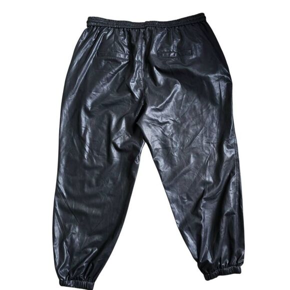 Blank NYC Jogger Pants Women's 1X Black Faux Vegan Leather Elastic Waist Drawstr - Picture 7 of 7